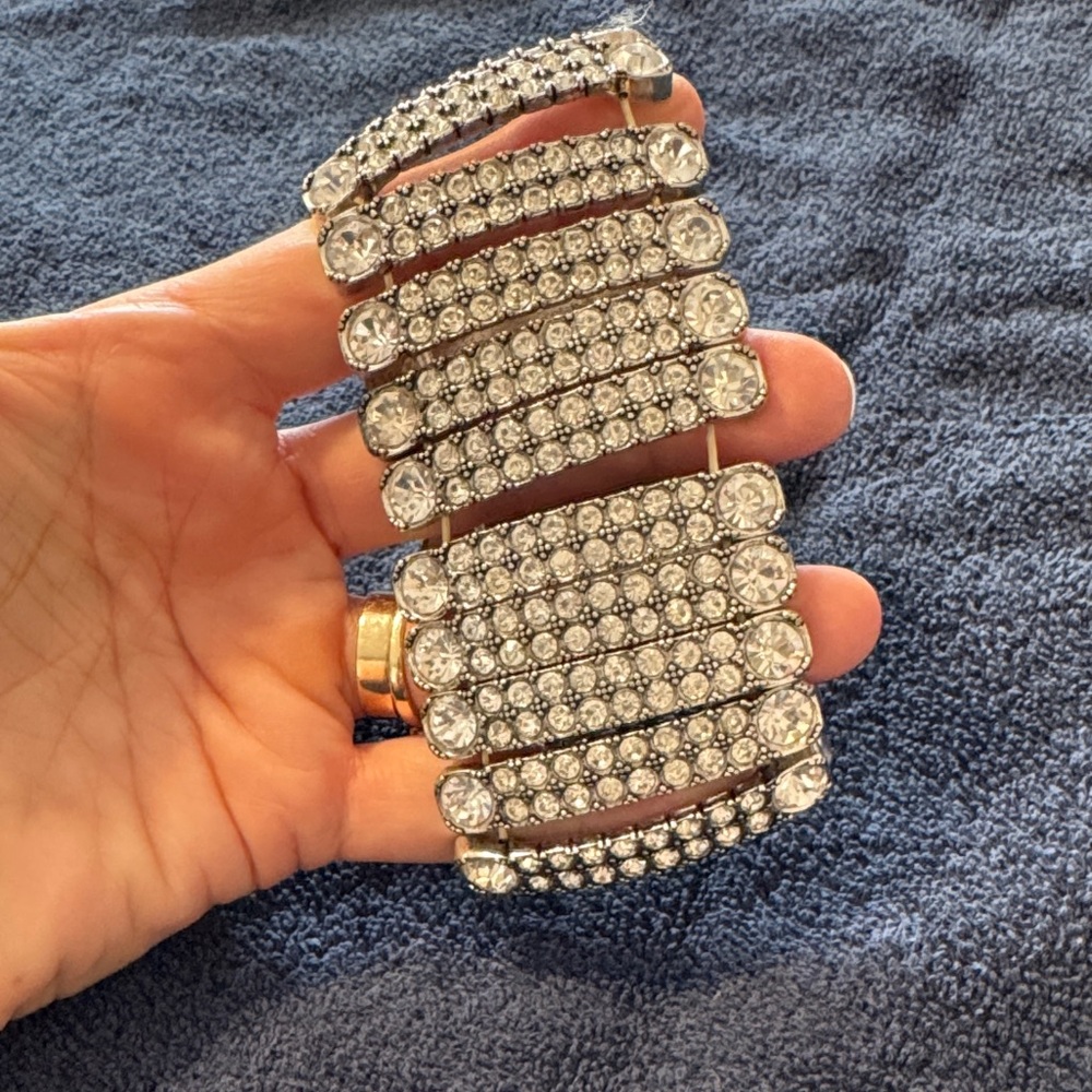 Silver  Rhinestone Bracelet - Picture 3 of 3